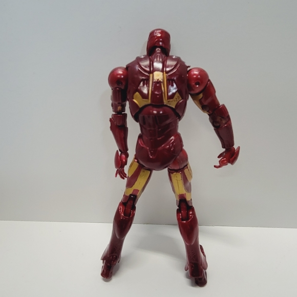 Marvel Legends 6" Iron Man Movie Mark III Action Figure - Picture 8 of 10